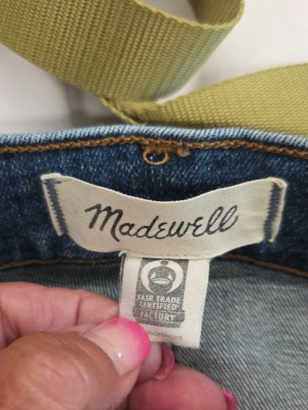 Madewell Mid-Rise Kick Out Jeans Size 28 Cropped Kick Flare Blue Denim - Picture 4 of 10